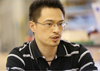 山内 宏泰